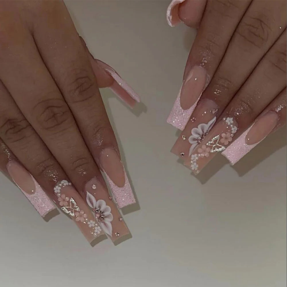 Glamorous Rhinestone-Studded Press-On Nails-20