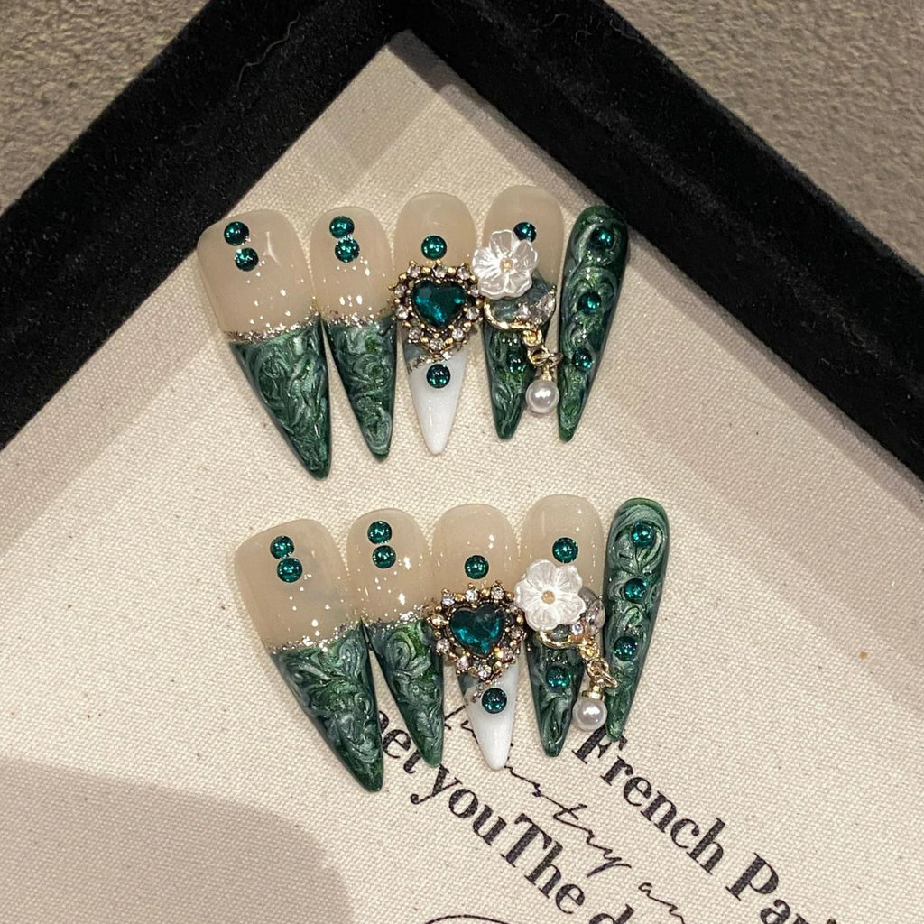 Handmade Press on Nails